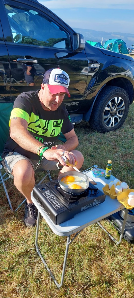 Frühstück in den Ardennen