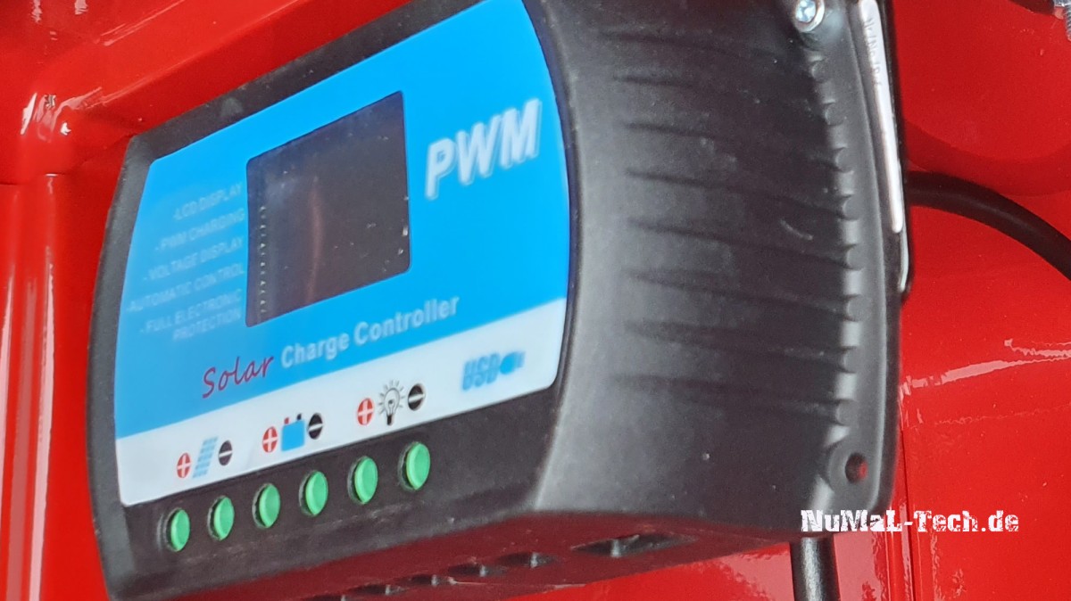 Laderegler 10A 12/24Volt. Für die aktuelle Kiste ausreichend